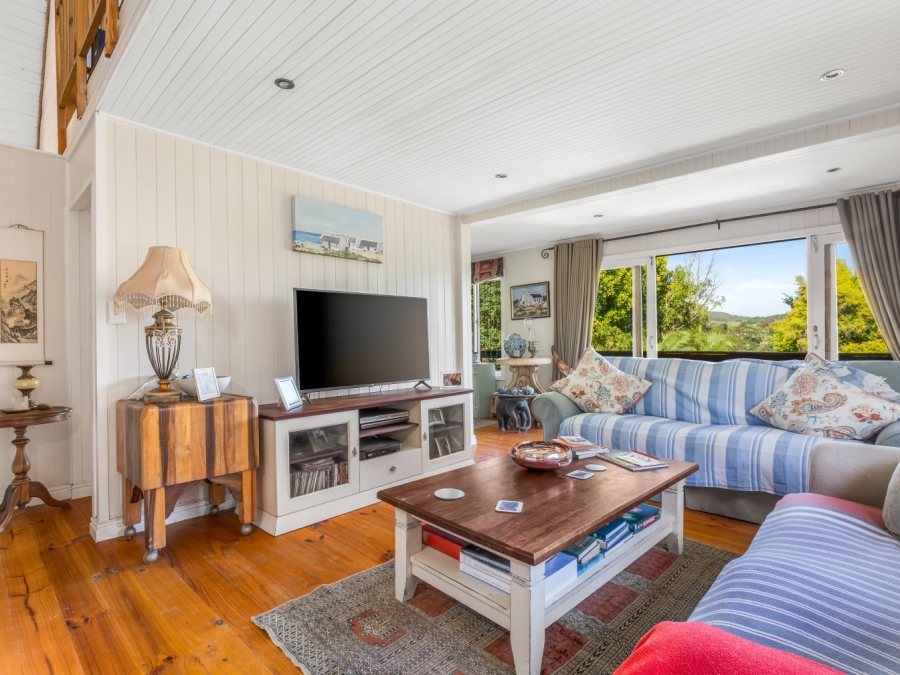 4 Bedroom Property for Sale in Hunters Home Western Cape